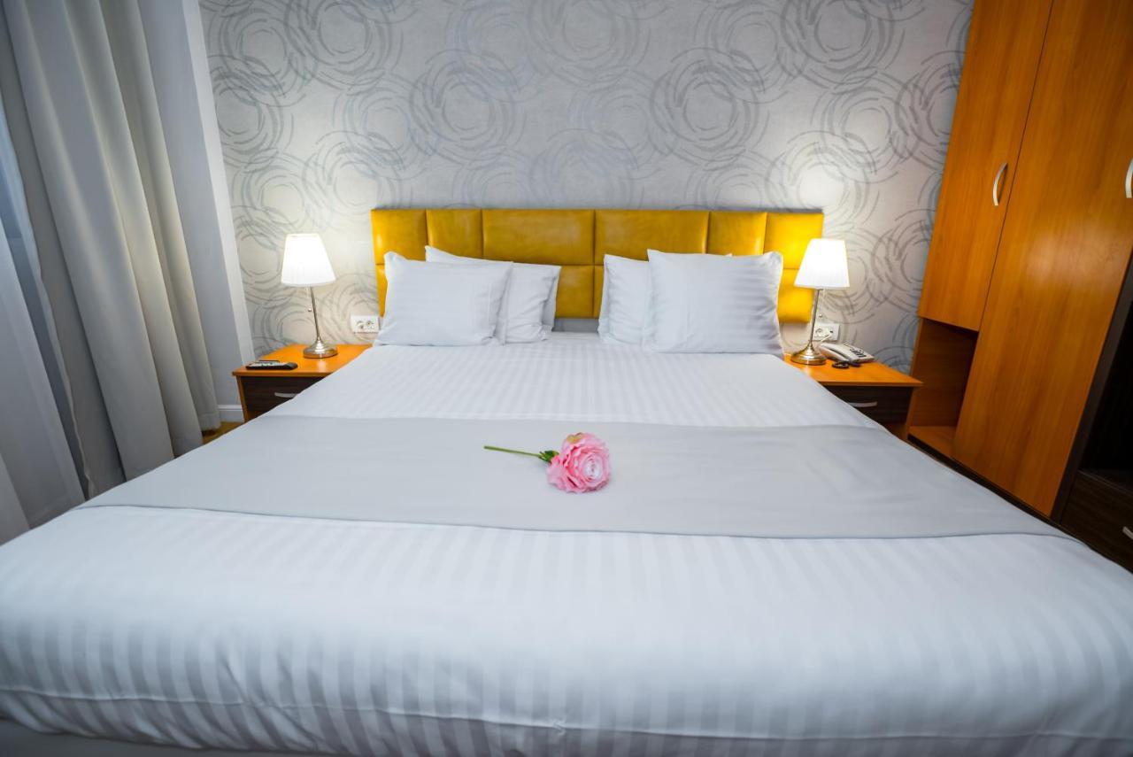 Best Western Hotel Lev Or I Bukarest Eksteriør billede