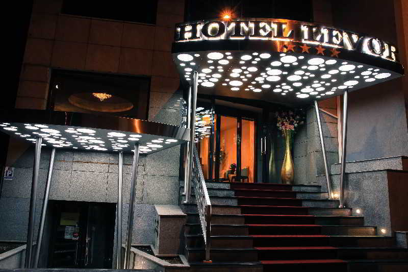 Best Western Hotel Lev Or I Bukarest Eksteriør billede